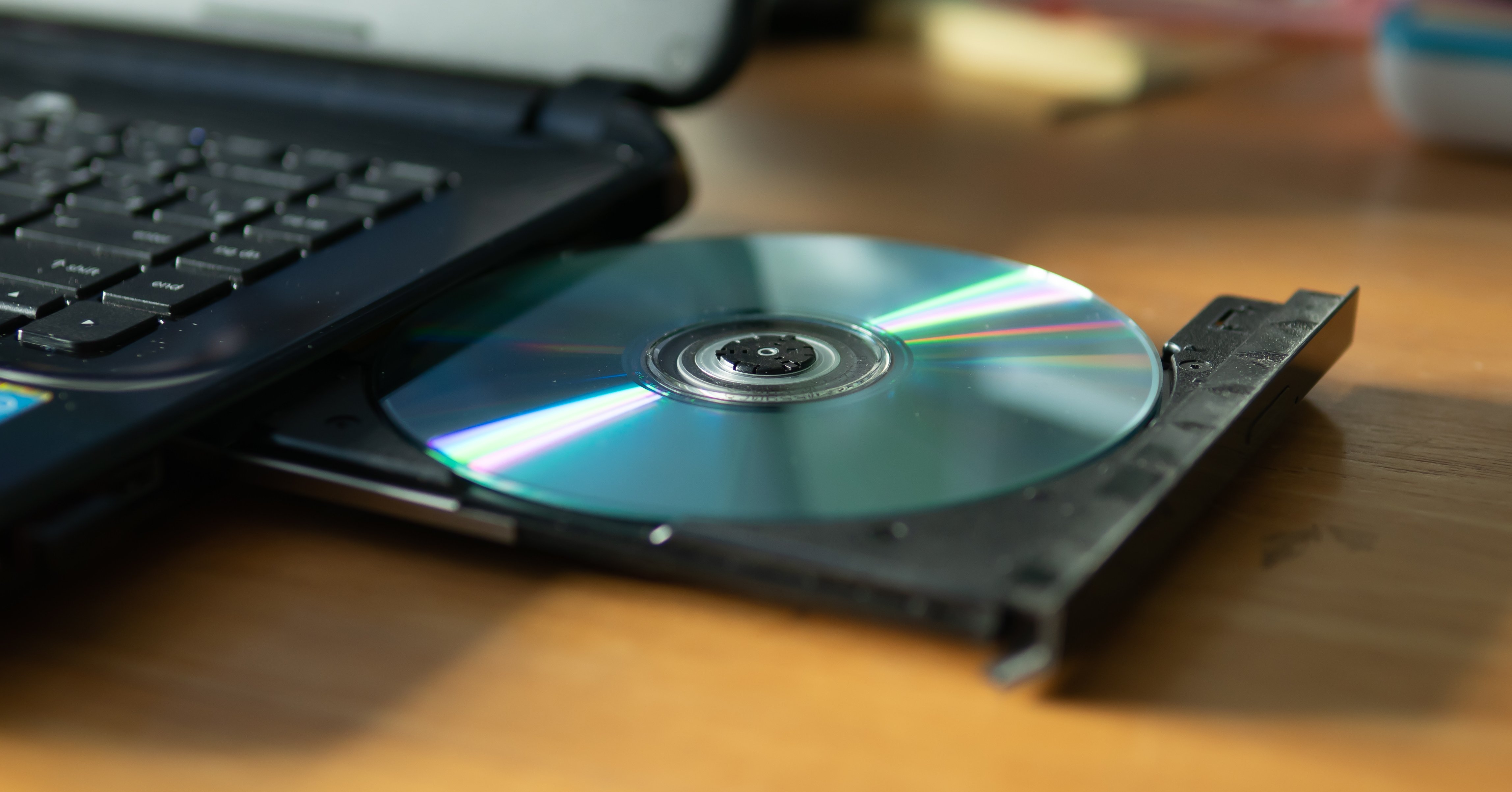 hp notebook dvd laufwerk öffnet nicht