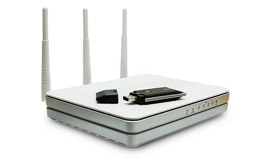 FRITZ!Box USB USB-Stick, NAS, Router, WLAN, Internet