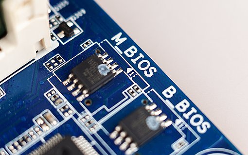 BIOS Schnittstellenpannen Schnittstelle, Option, Einstellung, Standardadresse