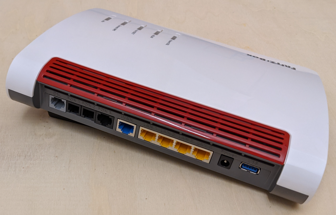 FRITZ!Box 7590 WLAN und DSL TempoWunder computerwissen.de FRITZ!Box 7590 WLAN und DSL TempoWunder computerwissen.de