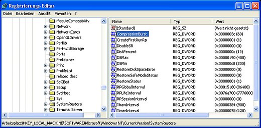 Im Bild sehen Sie den Registrierungseditor von Windows 7. Im Schlüssel Environment werden die benutzerdefinierten Umgebungsvariablen angezeigt.