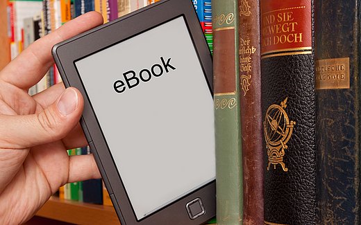E-Books Reader, Bücher, ePub, Lesegerät